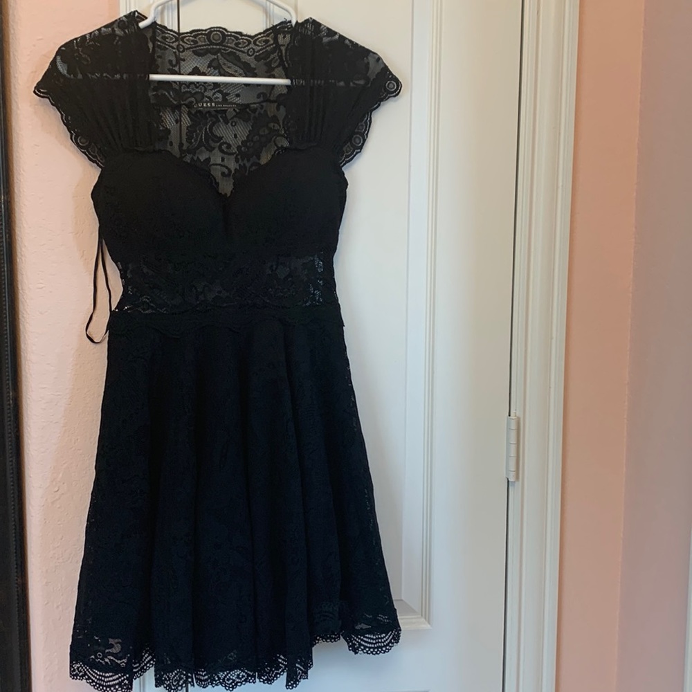 Gorgeous vintage Dress Brand New Guess Los Angeles Black  l